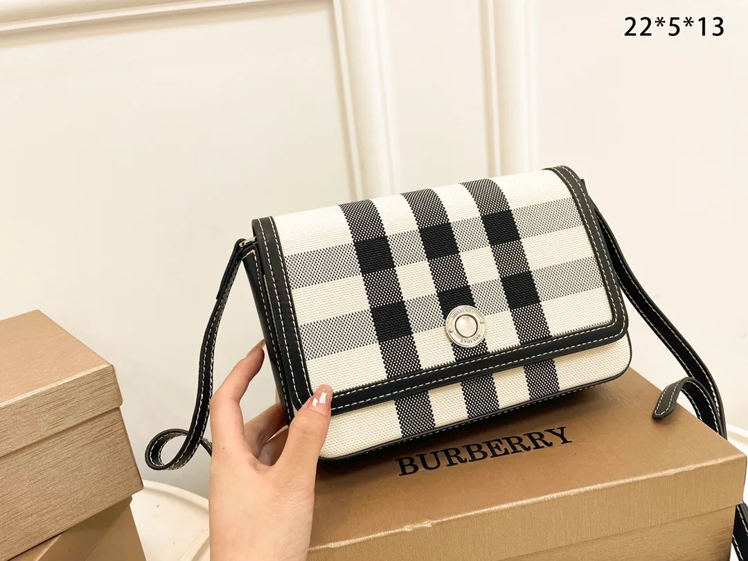 All Categories Official Website "Brand Women's Bags" Women's Bags 💙 Burberry 2023 New Burberry Crossbody Bag