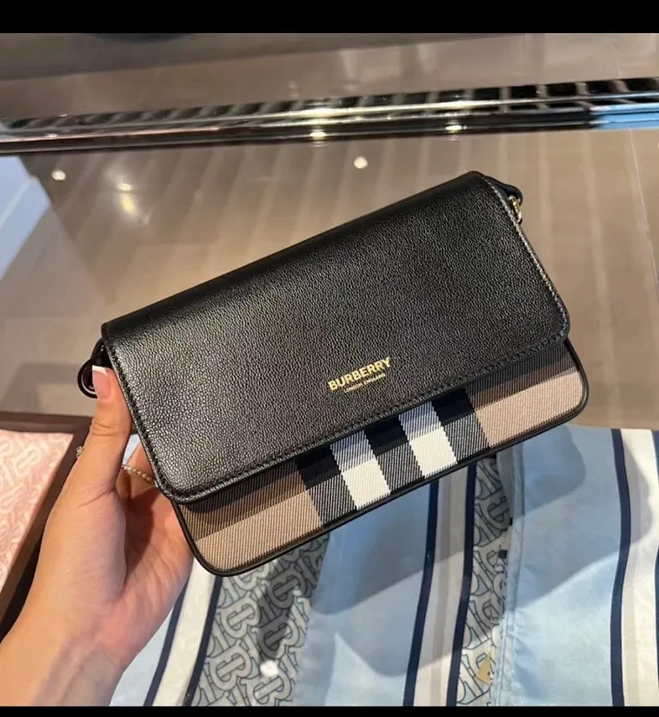 All categories Burberry women's bags (Burberry) Burberry original order 0281