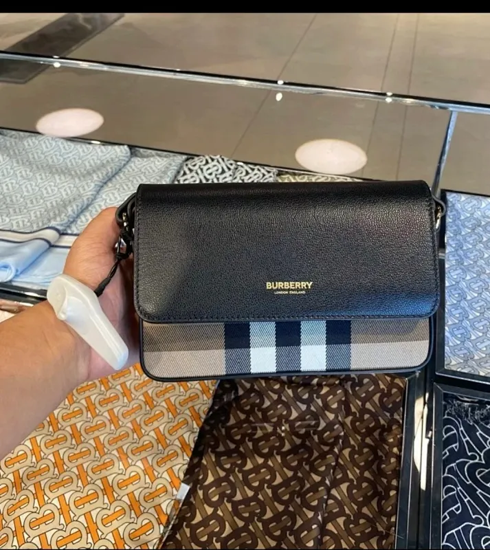 All categories Burberry women's bags (Burberry) Burberry original order 0281