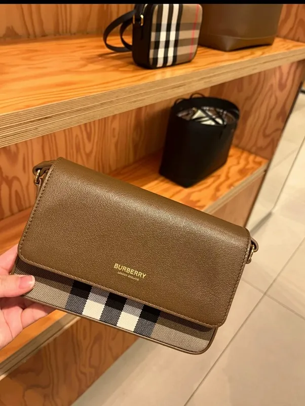 All categories Burberry women's bags (Burberry) Burberry original order 0281