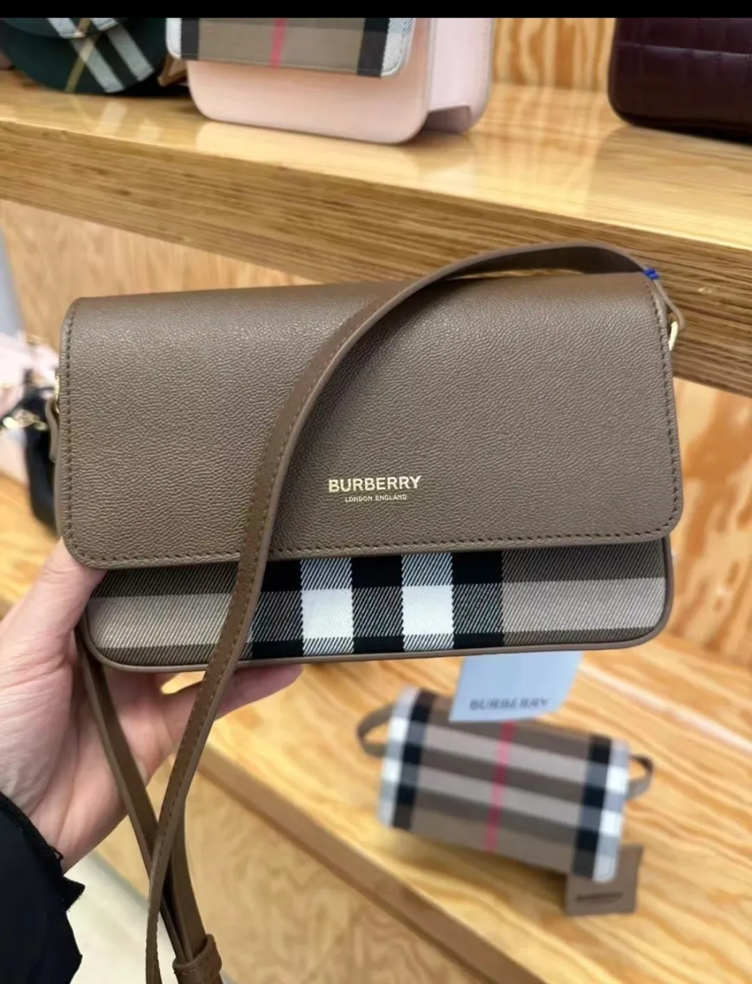 All categories Burberry women's bags (Burberry) Burberry original order 0281