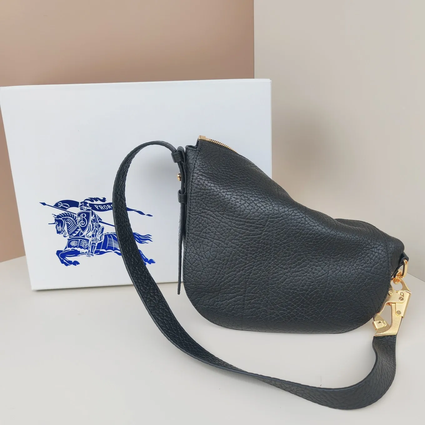 All categories Burberry women's bags (Burberry) Burberry original order 700112