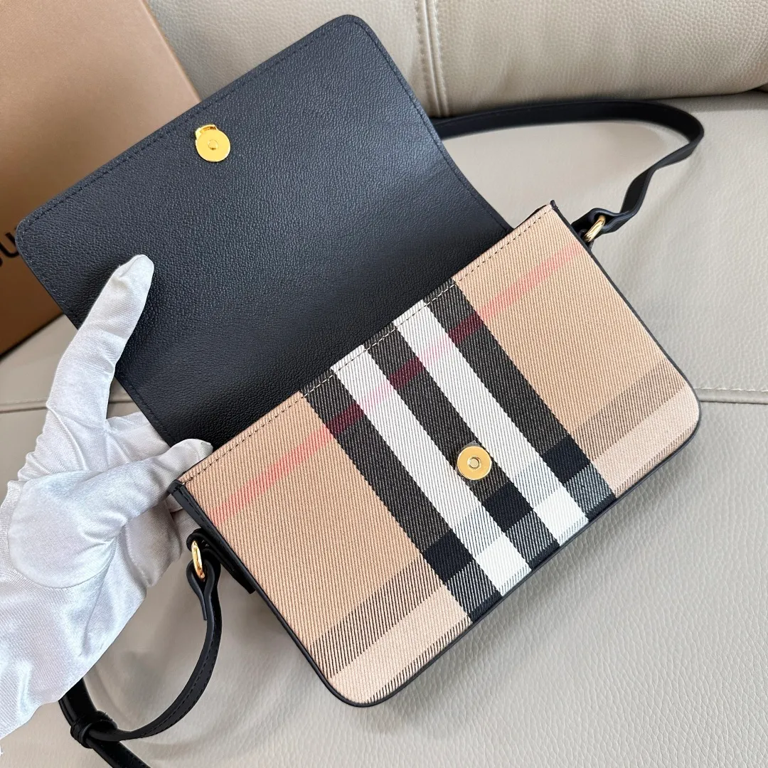 All Categories Official Website "Brand Women's Bags" Women's Bags 💙 Burberry 2025 New Burberry Crossbody Bag