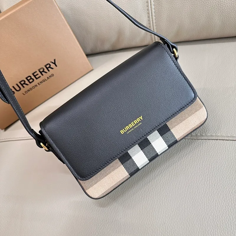 All Categories Official Website "Brand Women's Bags" Women's Bags 💙 Burberry 2025 New Burberry Crossbody Bag
