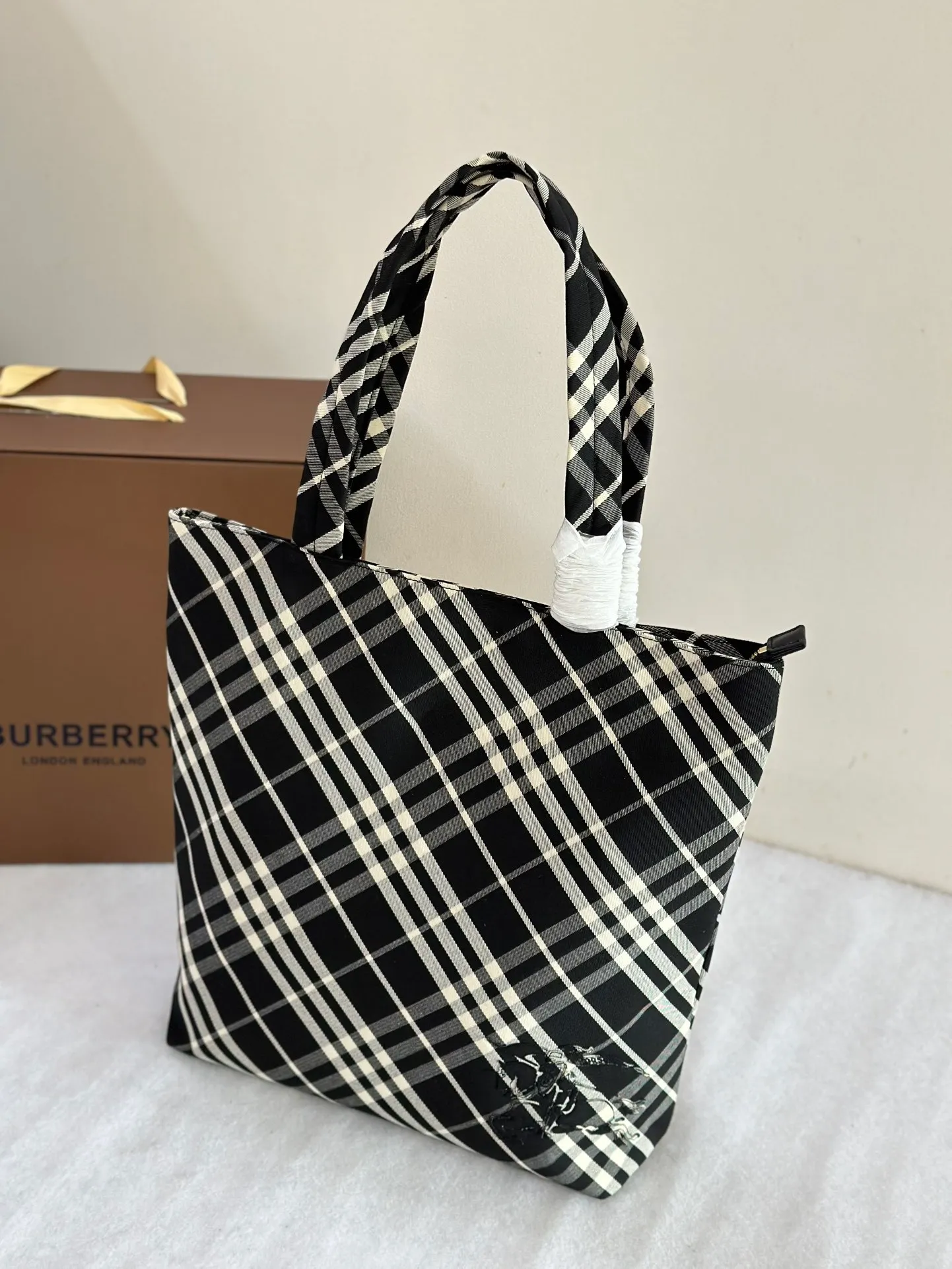All categories Burberry women's bags (Burberry) Burberry original order 3312