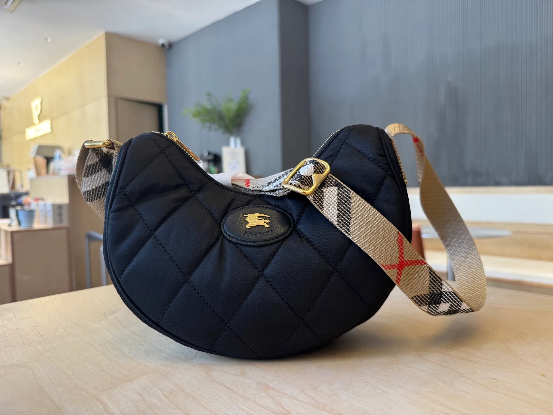 All Categories Burberry Women's Bags Burberry Original Order 235