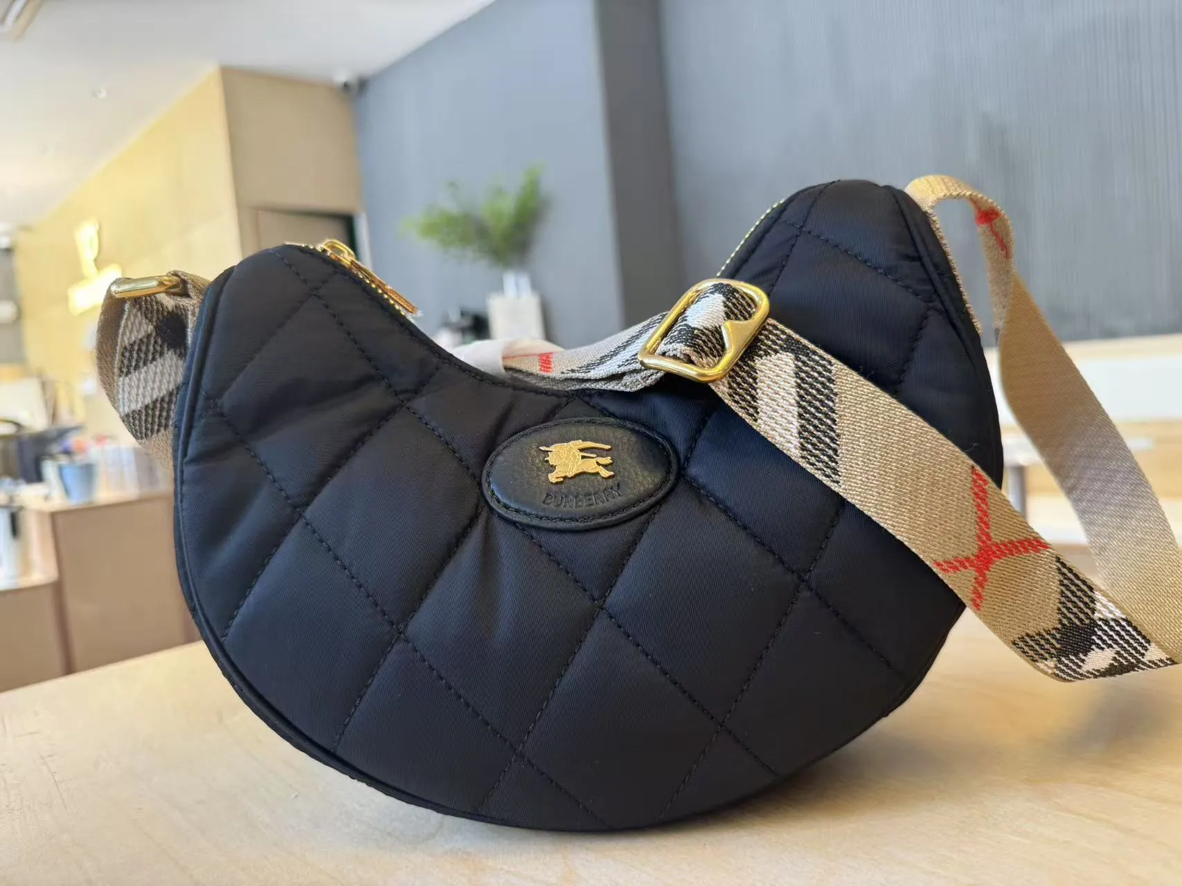 All Categories Burberry Women's Bags Burberry Original Order 235