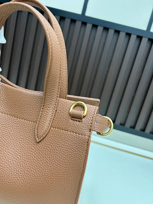 All categories Burberry women's bags (Burberry) Burberry 08503