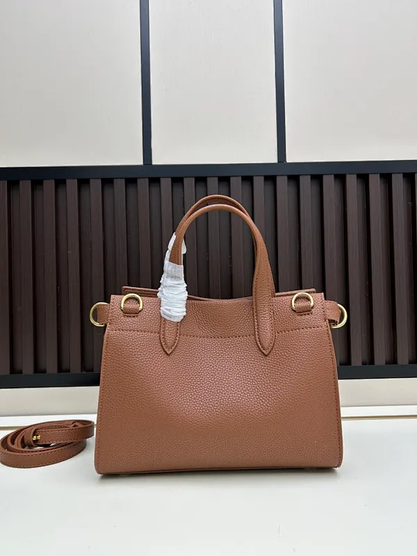 All categories Burberry women's bags (Burberry) Burberry 08503