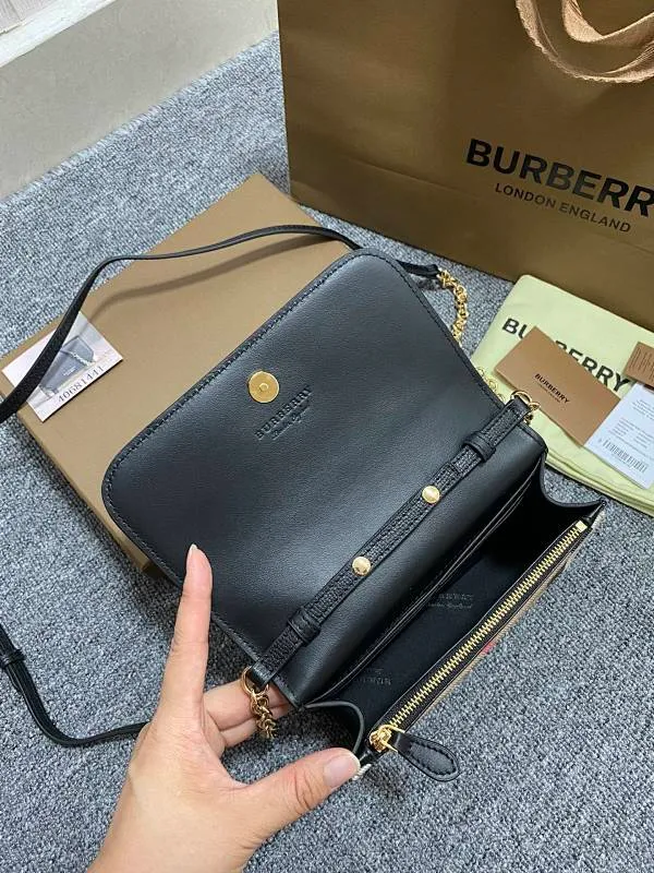 All Categories Official Website "Brand Women's Bags" Women's Bags 💙 Burberry 2025 New Burberry Crossbody Bag