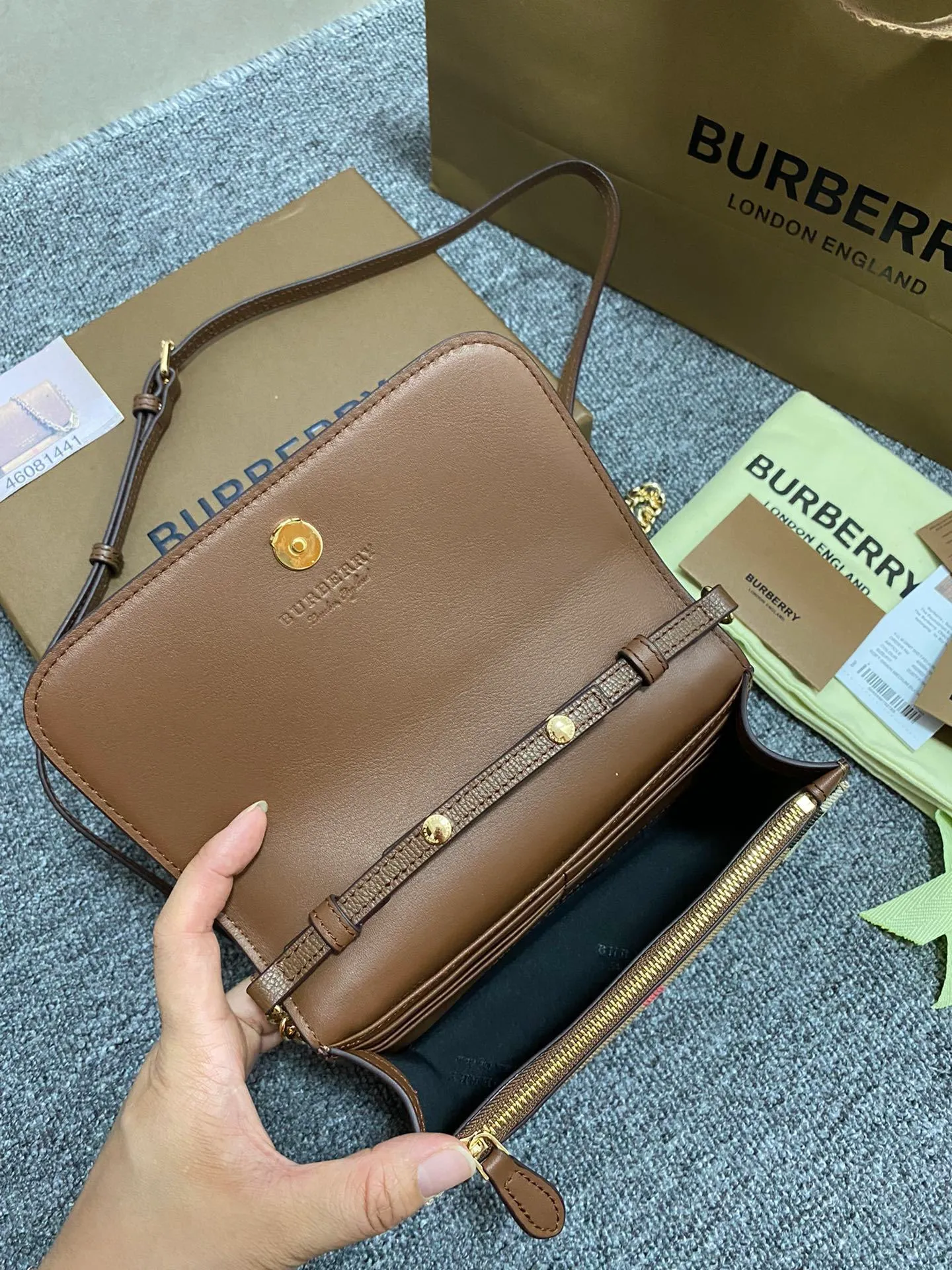 All Categories Official Website "Brand Women's Bags" Women's Bags 💙 Burberry 2025 New Burberry Crossbody Bag