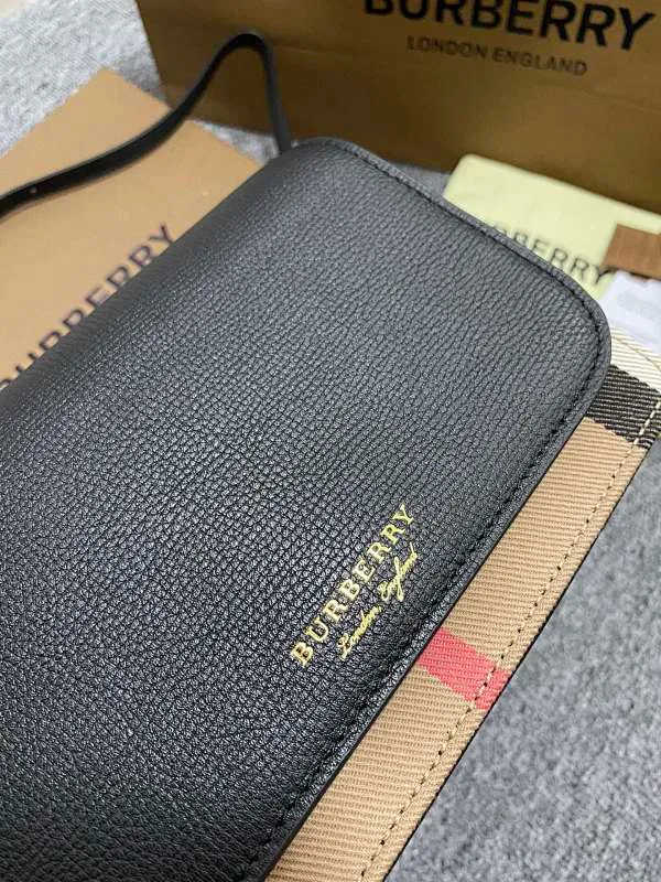 All Categories Official Website "Brand Women's Bags" Women's Bags 💙 Burberry 2025 New Burberry Crossbody Bag