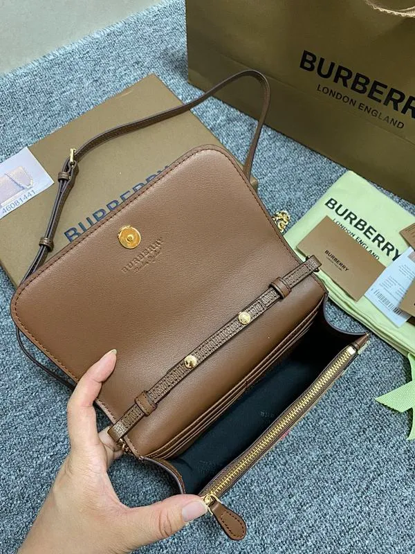 All Categories Official Website "Brand Women's Bags" Women's Bags 💙 Burberry 2025 New Burberry Crossbody Bag