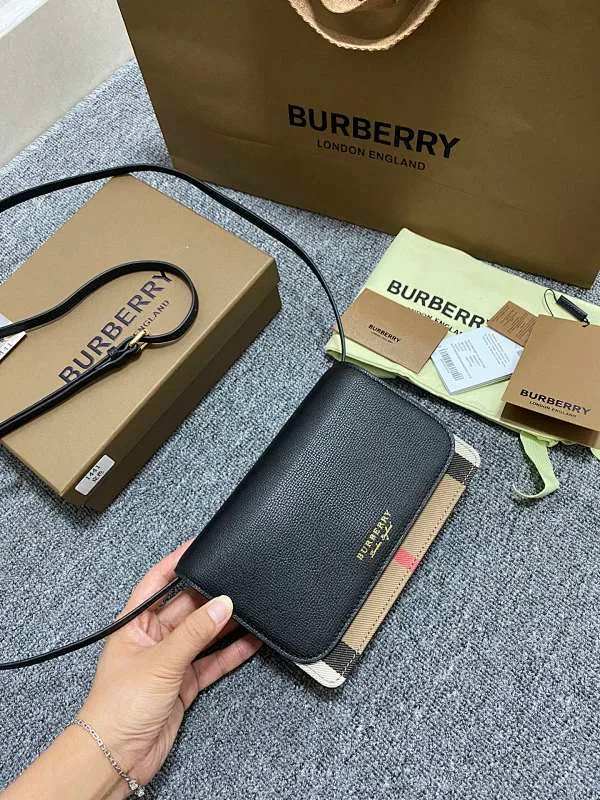 All Categories Official Website "Brand Women's Bags" Women's Bags 💙 Burberry 2025 New Burberry Crossbody Bag