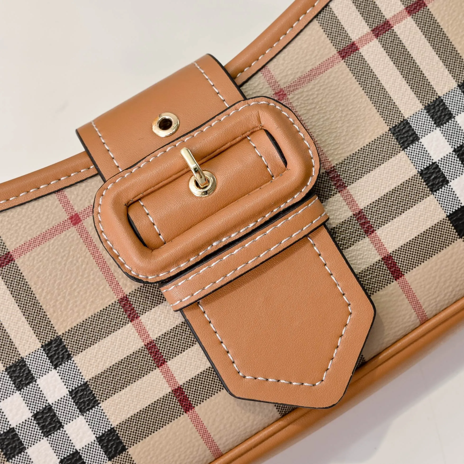 All categories Burberry women's bags (Burberry) Burberry 2424