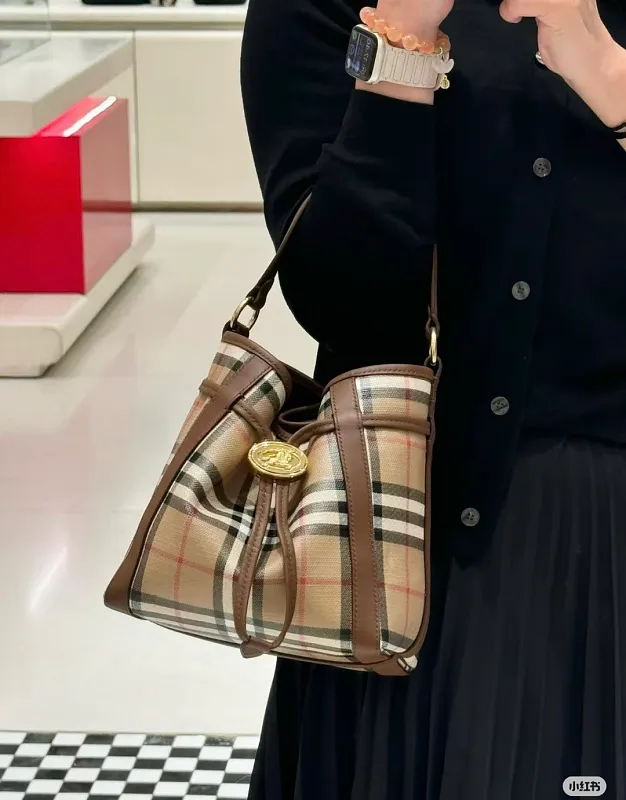 All categories Burberry women's bags (Burberry) Burberry original order 9691