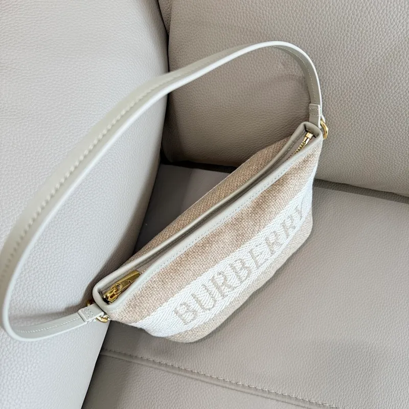 All categories Burberry women's bags (Burberry) Burberry original order 2611