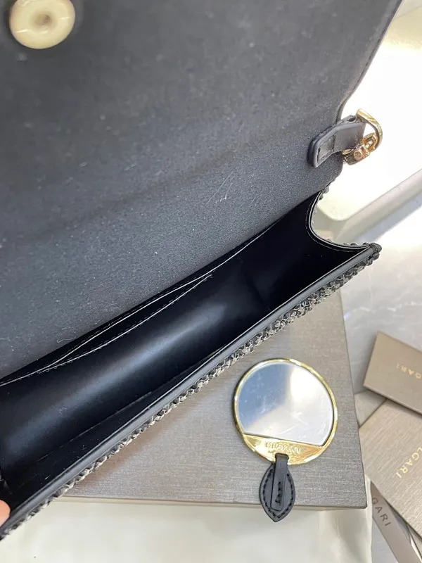 All Categories Bvlgari Women’s Bags (Bvlgari) Bvlgari 2213