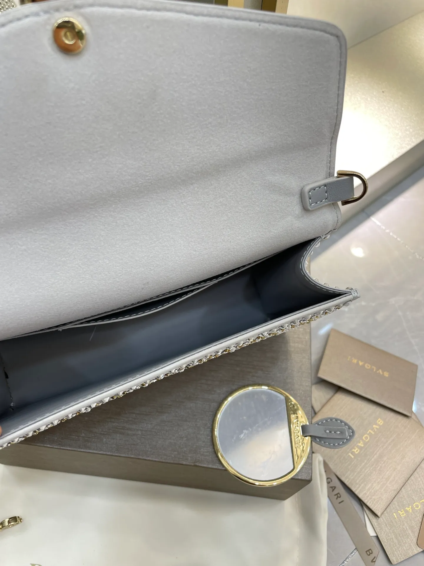 All Categories Bvlgari Women’s Bags (Bvlgari) Bvlgari 2213