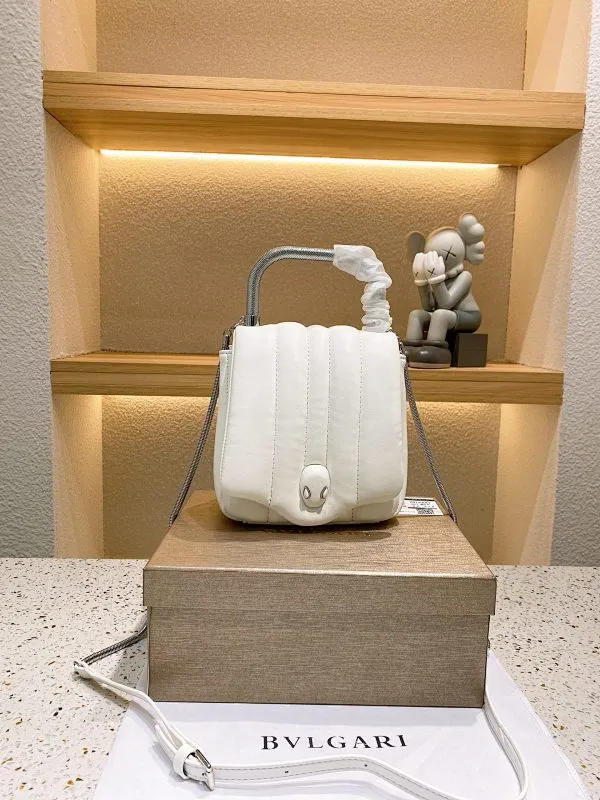 All Categories Bvlgari Women's Bags (Bvlgari) Bvlgari 18919