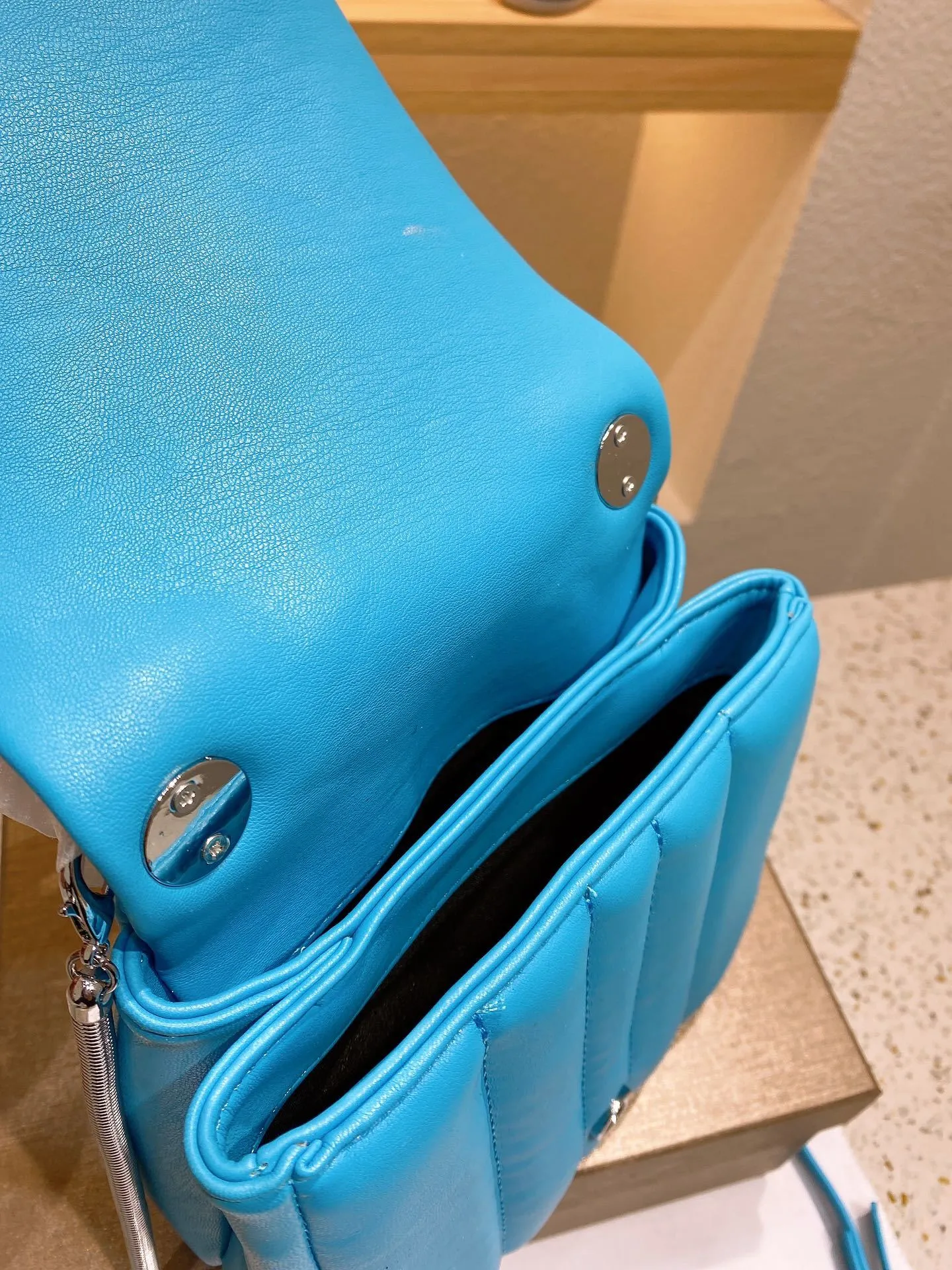 All Categories Bvlgari Women's Bags (Bvlgari) Bvlgari 18919