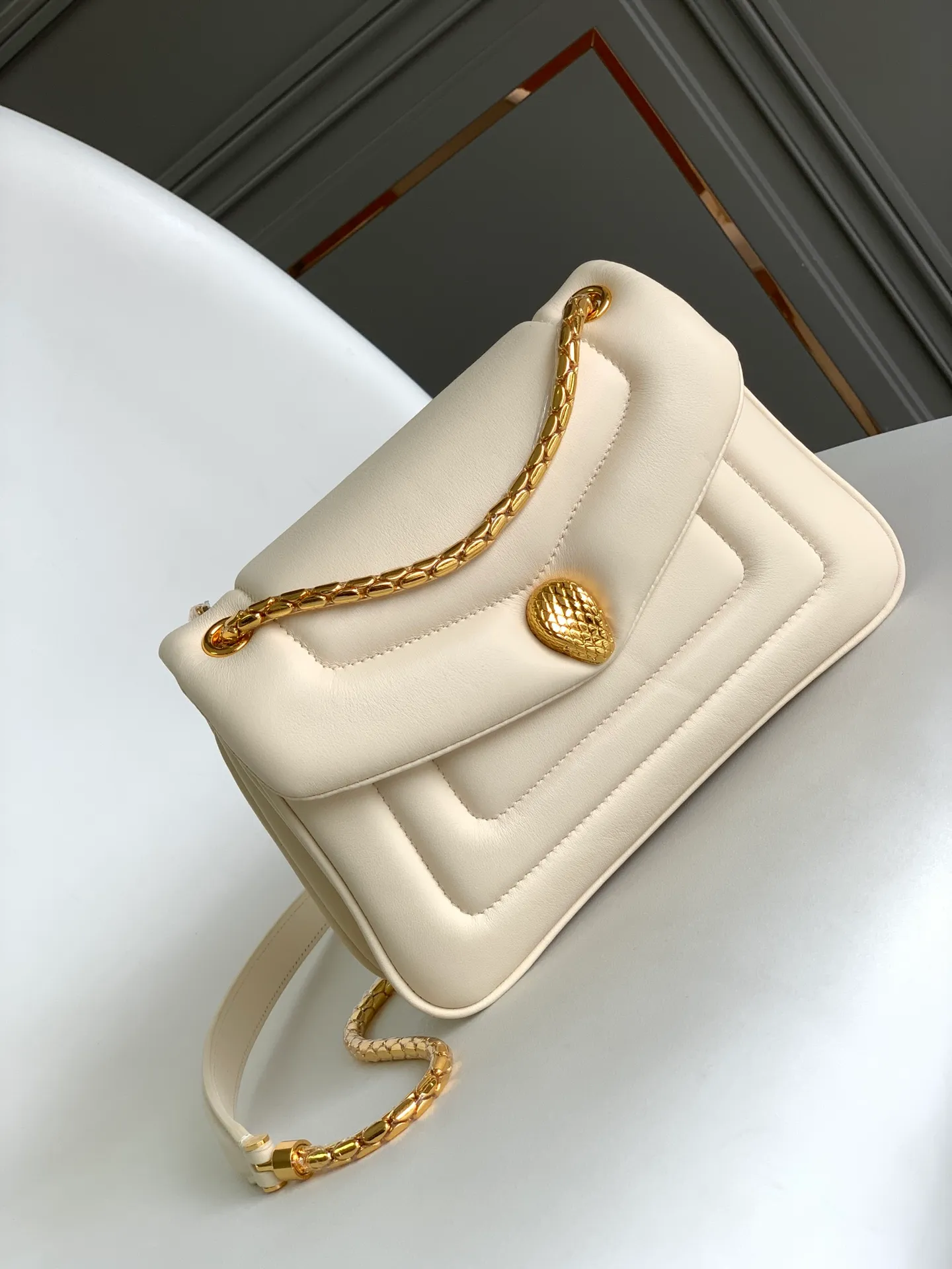 All categories Bvlgari Women's Bags (Bvlgari) Bvlgari 2921230801