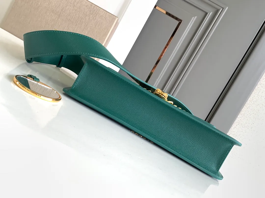 All Categories Bvlgari Women's Bags (Bvlgari) Bvlgari 292116052