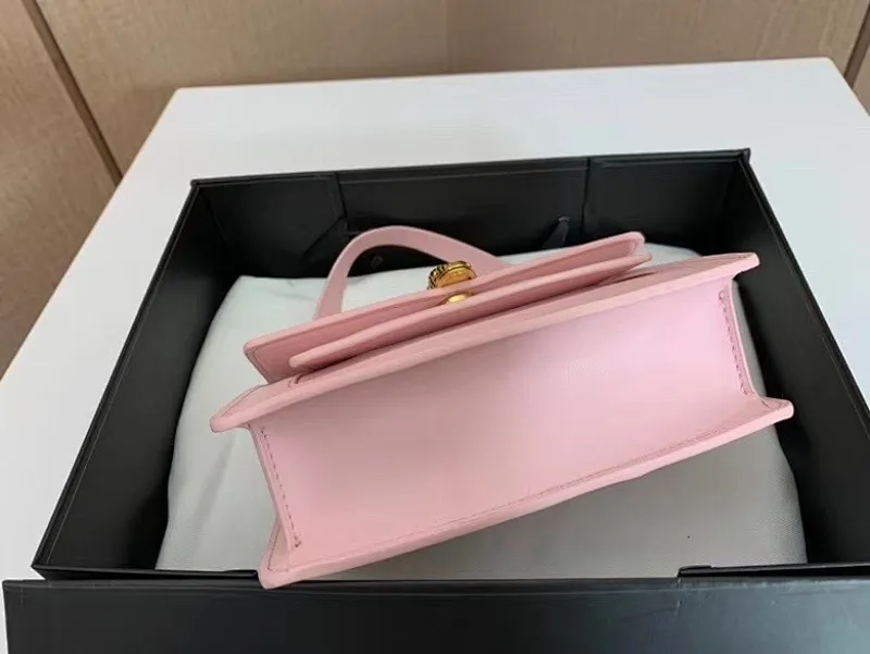 All Categories Bvlgari Women’s Bags (Bvlgari) Women’s Bags, Bvlgari 18136
