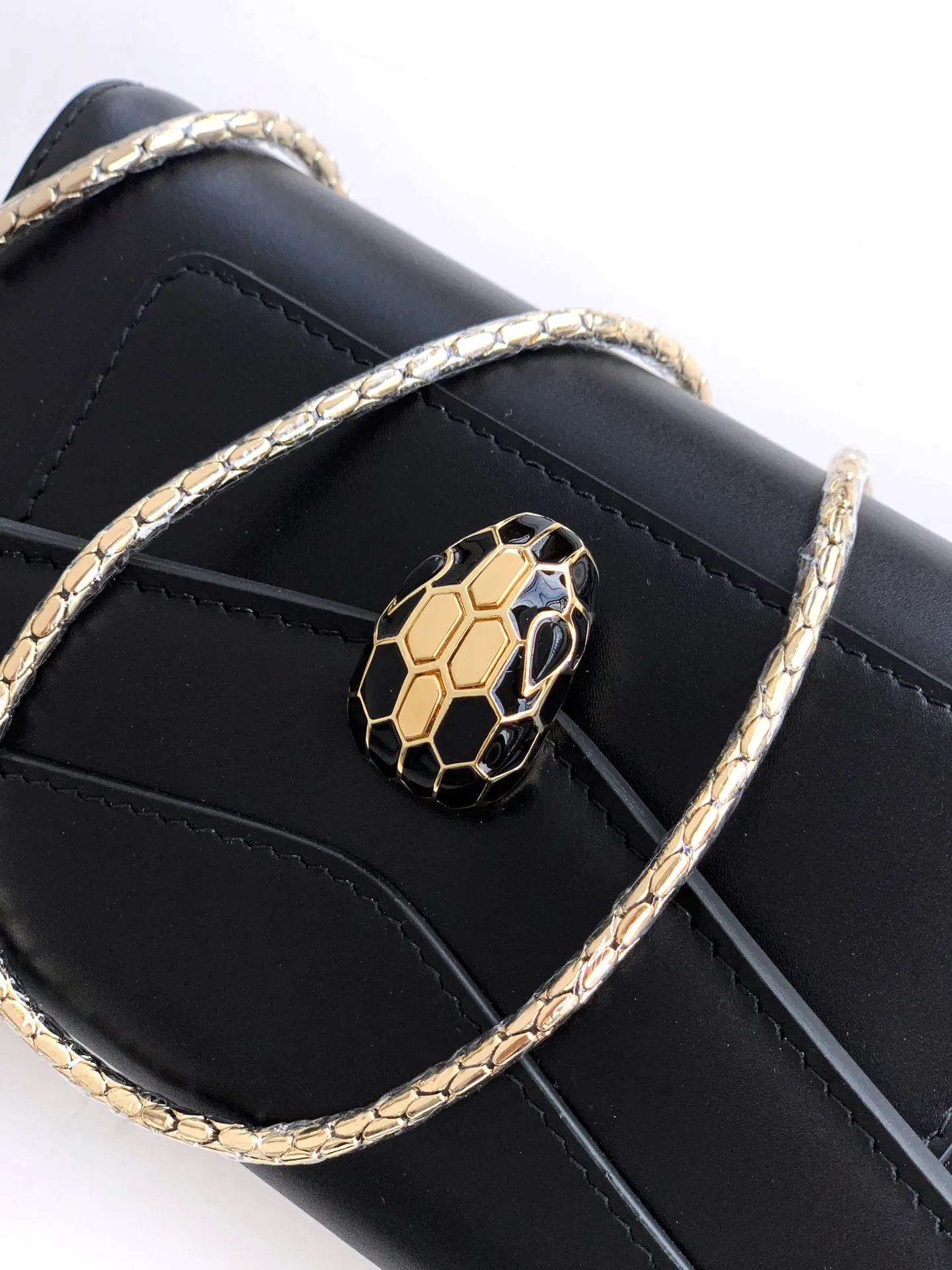 All Categories Bvlgari Women's Bags (Bvlgari) Bvlgari 294239089-19