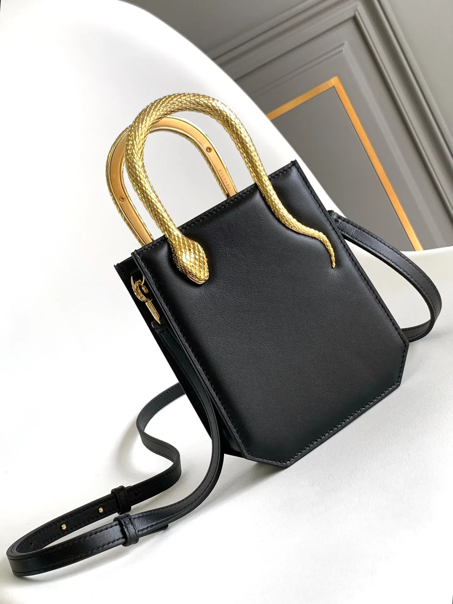 All Categories Bvlgari Women's Bags (Bvlgari) Bvlgari 2921100821