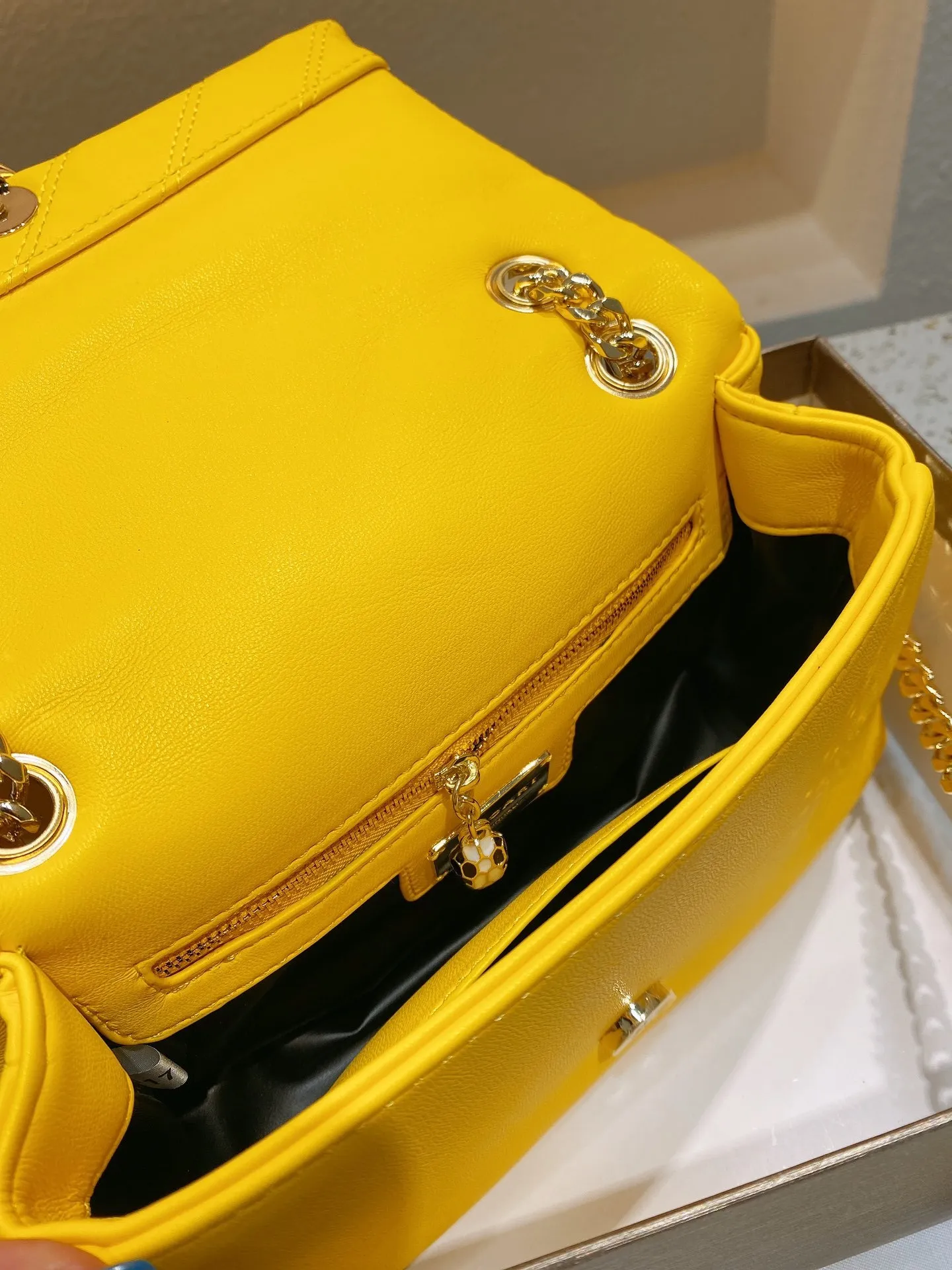 All Categories Bulgari Women's Bags (Bvlgari) Bulgari 2404