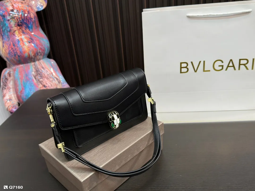 All Categories Bulgari Women's Bags (Bvlgari) Bulgari 2404