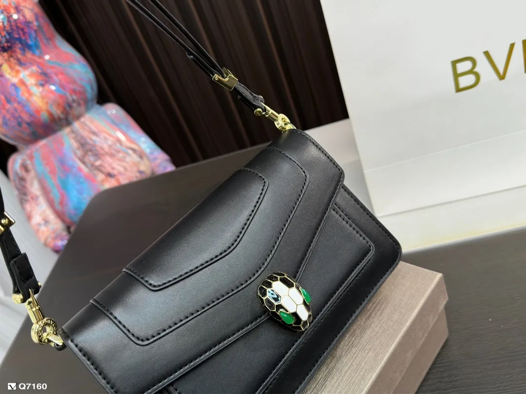 All Categories Bulgari Women's Bags (Bvlgari) Bulgari 2404