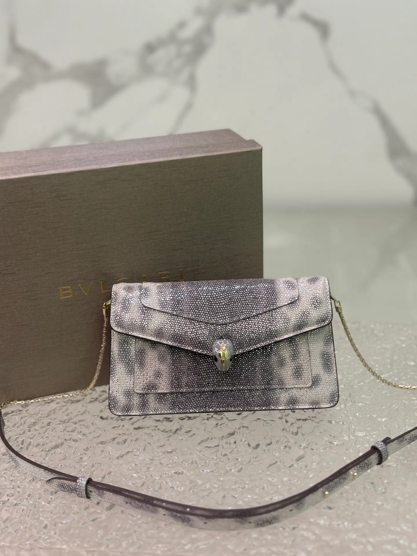 All Categories Bvlgari Women's Bags (Bvlgari) Bvlgari 294650