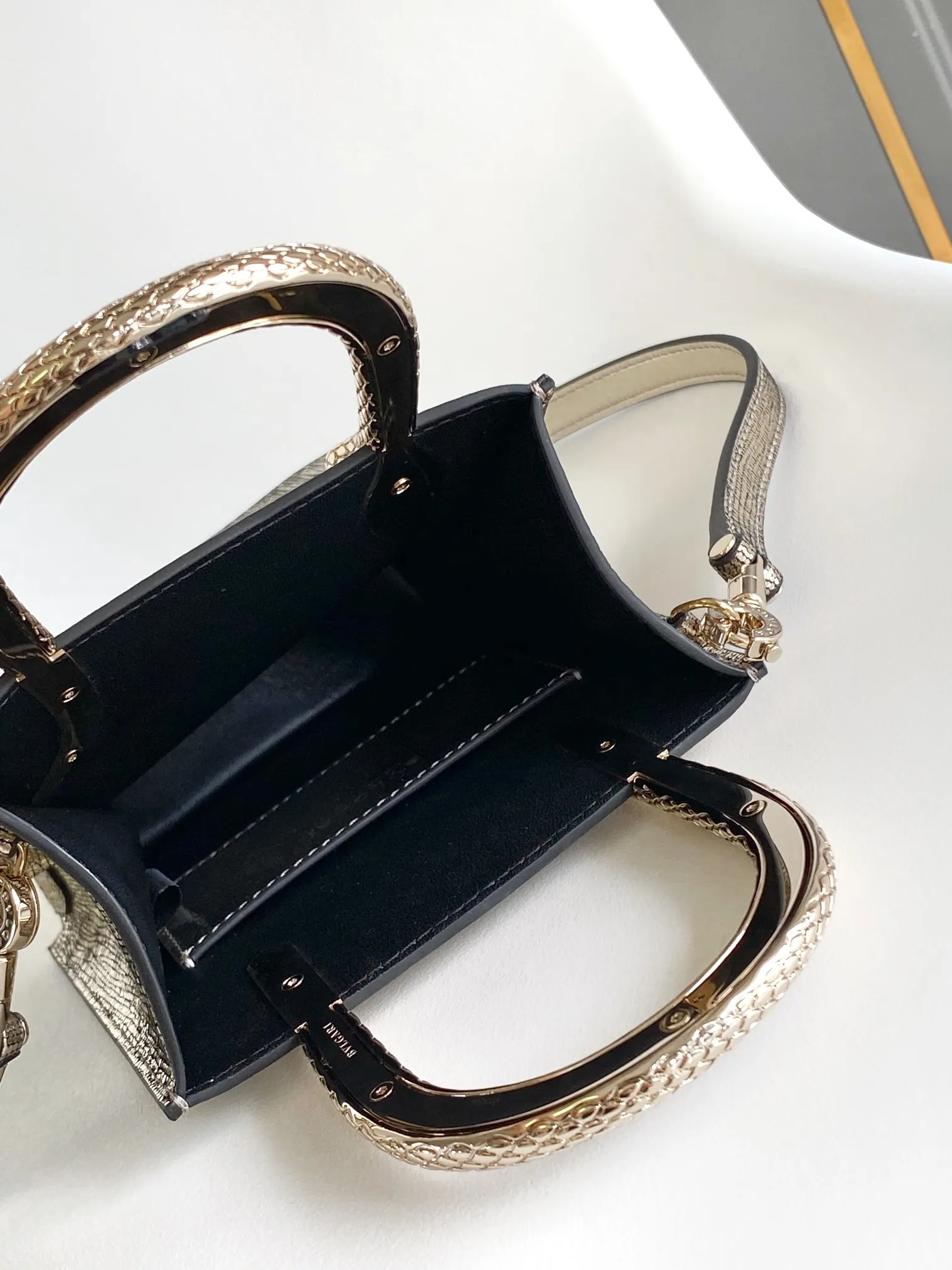 All Categories Bvlgari Women's Bags (Bvlgari) Bvlgari 2921100821