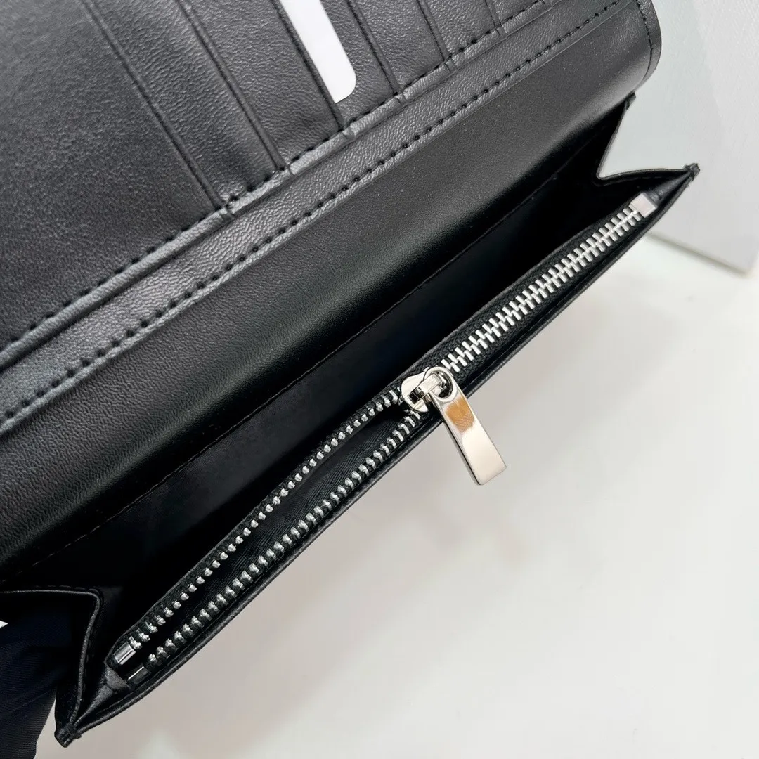 All categories Celine Wallet (Celine) Celine 1233