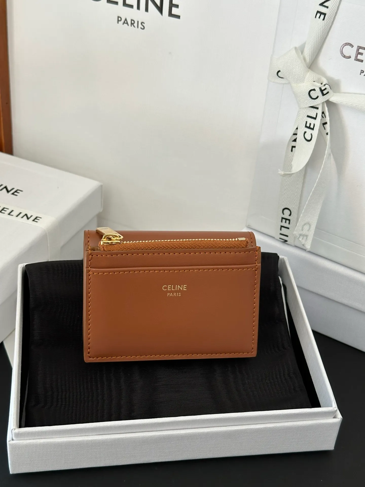 All categories Celine wallet (Celine) Celine original order 10i653