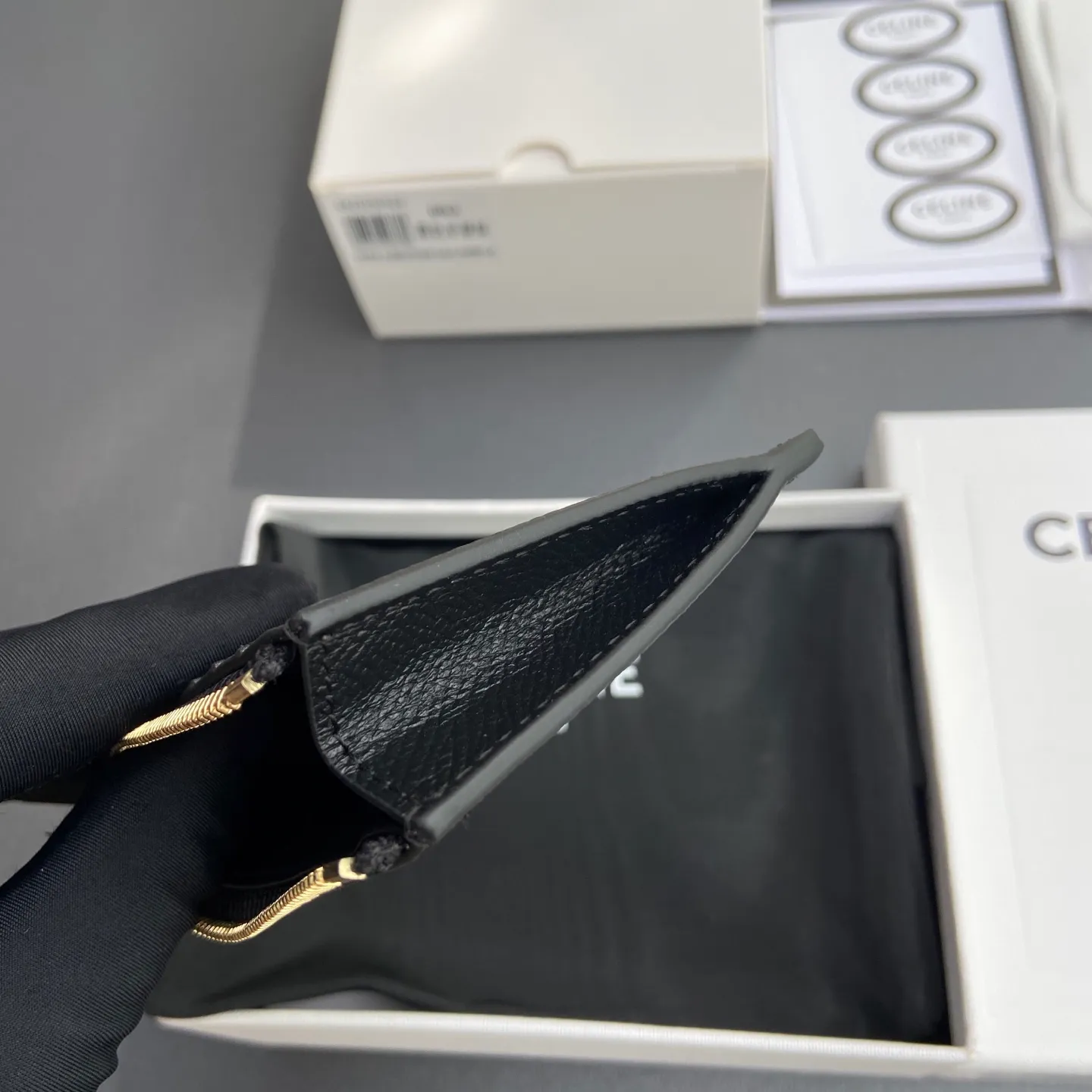 [Special grade pure steel hardware original leather] ¥480 ESSENTIALS zipper short card holder cow leather lining: cow leather/fabric 1 zipper compartment 4 card slots No.: 10J893BEL.10BL 893 black palm print full leather size: w13×7.5×1cm