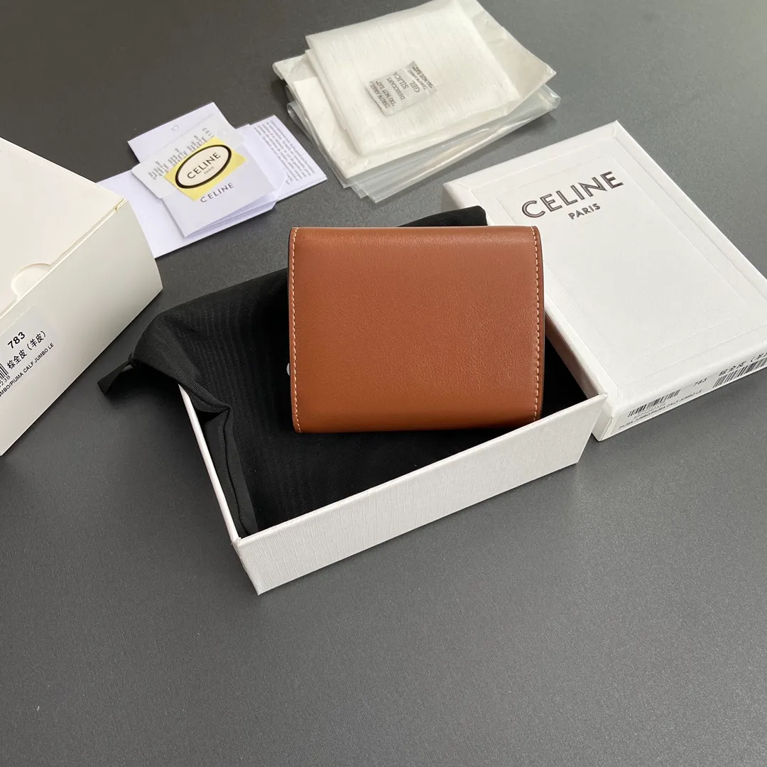[Extra-grade pure steel hardware original leather] ¥700 TRIOMPHE glossy sheepskin wallet/2024 Xiaosai 5 card slots 1 folding coin bag with snap button 1 flat pocket 1 banknote bag No.: 10D782CQH.04LU783 783 brown full leather (sheepskin) Size: w10.5×9×3cm.