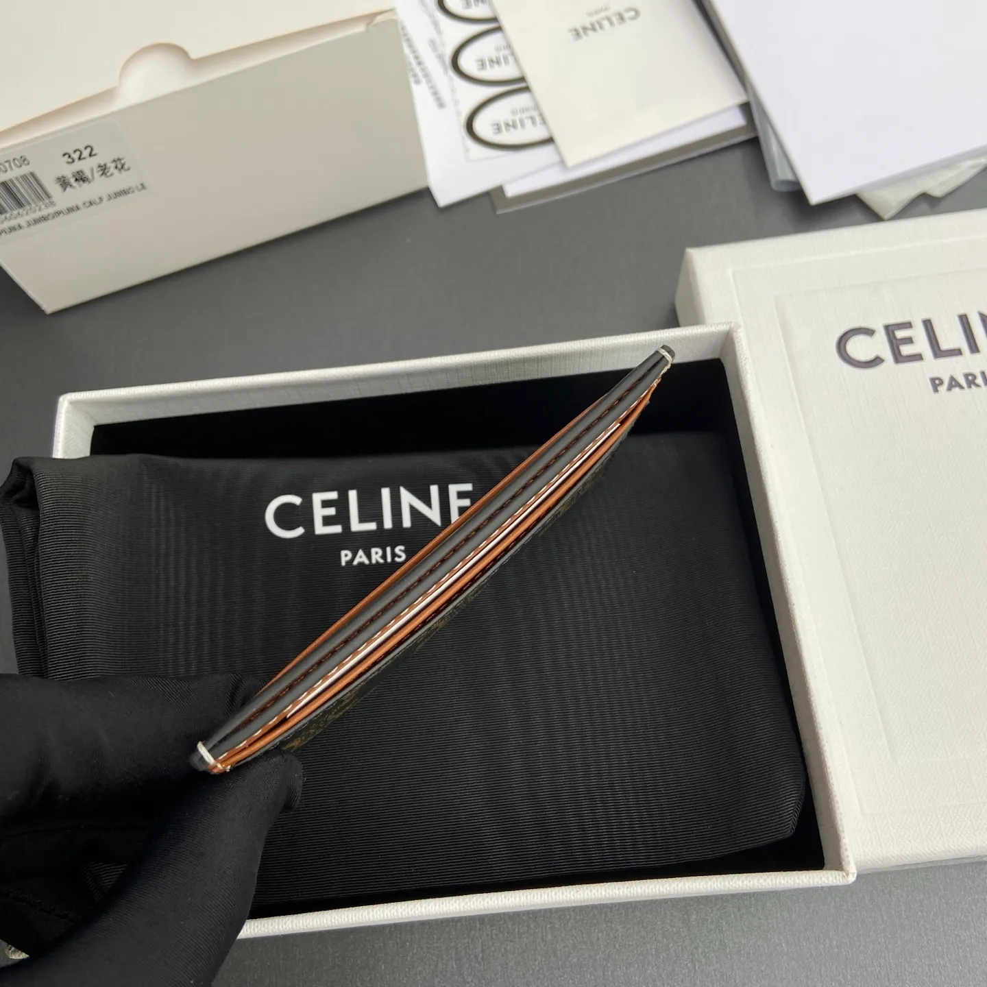 [Extra-grade pure steel hardware original leather] ¥290 Medium logo printed card holder Signature printing, cow leather binding, cow leather lining, gold finish, 4 card slots, 1 flat pocket No.: 10P644ERN.04LU 322 322 Yellow brown/Presbyopia Size: w11×7cm