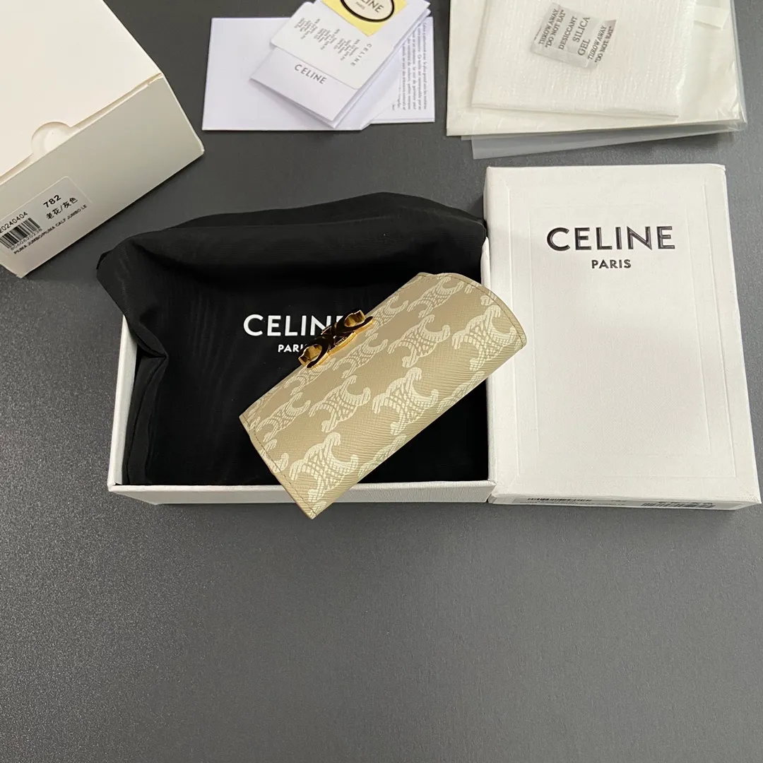 [Extra-grade pure steel hardware original leather] ¥660 TRIOMPHE logo printed short wallet/2024 Xiaosai 5 card slots 1 folding coin bag with snap buckle 1 flat pocket 1 banknote bag No.: 10D782CQH.04LU783 782 gray/presbyopia Size: w10.5×9×3cm.