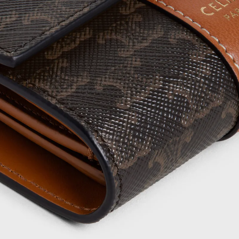 [Special grade pure steel hardware original leather] TRIOMPHE logo printed short tri-fold wallet/2024 Xiaosai No.: 10D572BZ9.04LU 572 yellow brown/presbyopia