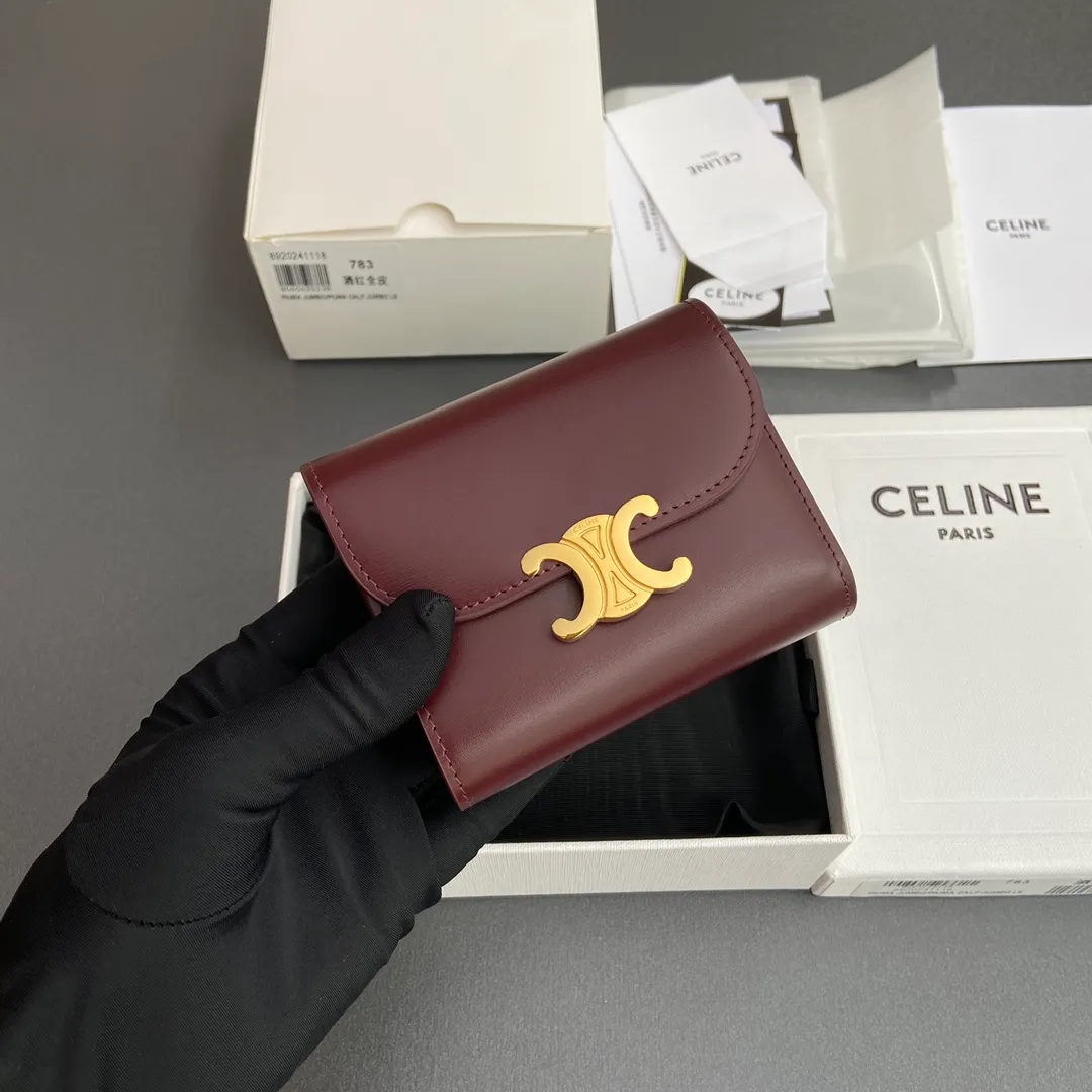 [Special grade pure steel hardware original leather] ¥700 TRIOMPHE glossy cow leather wallet/2024 Xiaosai 5 card slots 1 folding coin bag with snap button 1 flat pocket 1 banknote bag No.: 10D782CQH.04LU783 783 Burgundy full leather Size: w10.5×9×3cm.