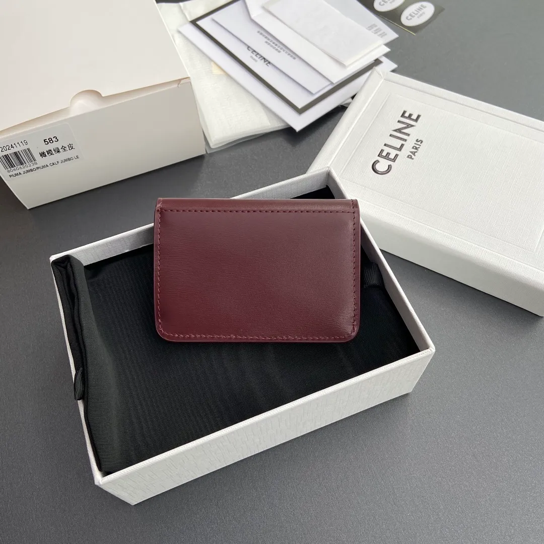 [Extra-grade pure steel hardware original leather] ¥560 TRIOMPHE glossy cow leather flip card holder/2024 Xiaosai Snap button closure 1 main compartment 2 inner card slots 1 inner flat pocket 1 outer flat pocket Number: 10I 582 CPJ.04LU 583 Burgundy full leather Size: w10×h7.5×d2cm