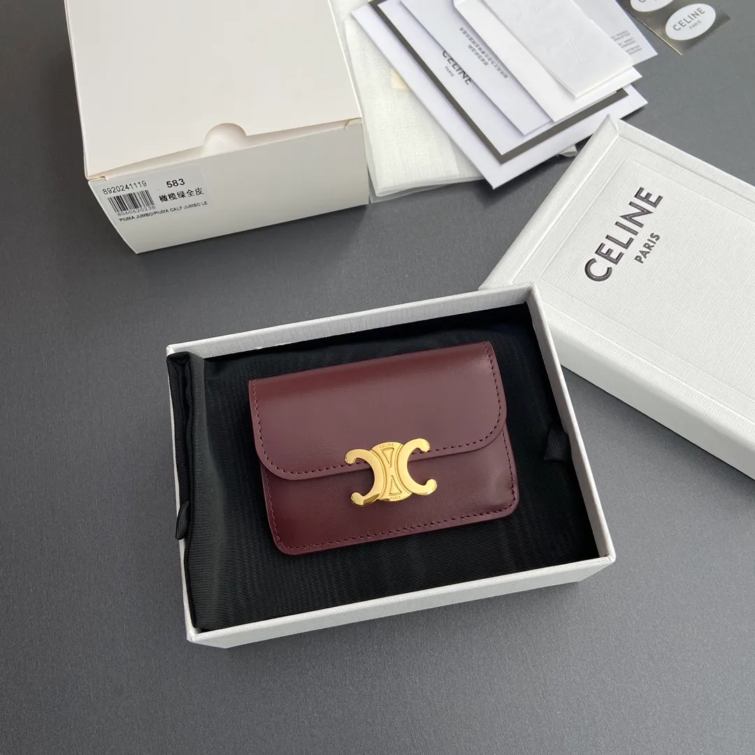 [Extra-grade pure steel hardware original leather] ¥560 TRIOMPHE glossy cow leather flip card holder/2024 Xiaosai Snap button closure 1 main compartment 2 inner card slots 1 inner flat pocket 1 outer flat pocket Number: 10I 582 CPJ.04LU 583 Burgundy full leather Size: w10×h7.5×d2cm