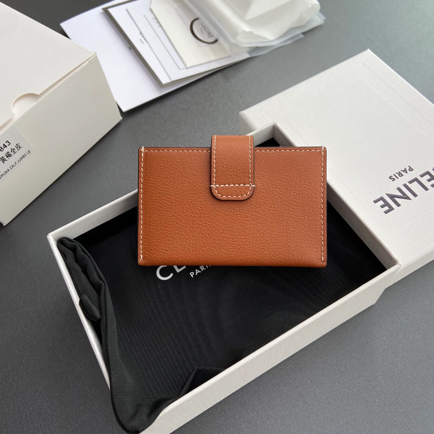 [Extra-grade pure steel hardware original leather] ¥660 ACCORDEON soft grained cow leather card holder/new style cow leather, gold-colored decoration, TRIOMPHE metal texture snap button opening and closing, 3 card slots No.: 10N843GHH.38NO 842 843 Tan full leather Size: w11×h7×d2.5cm