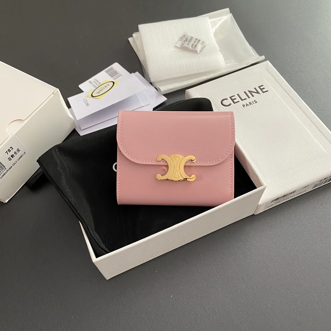 [Special grade pure steel hardware original leather] ¥700 TRIOMPHE bright cow leather wallet/2024 Xiaosai 5 card slots 1 folding coin bag with snap button 1 flat pocket 1 banknote bag No.: 10D782CQH.04LU783 783 pollen full leather Size: w10.5×9×3cm.