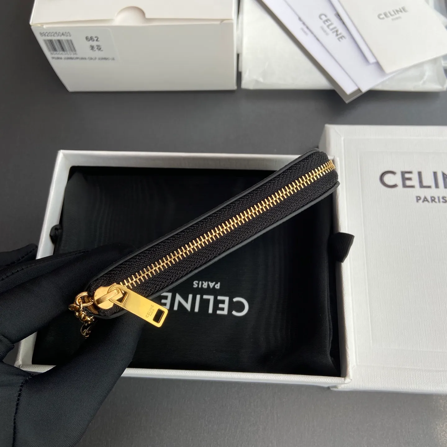 [Special grade imported original leather] ¥460 TRIOMPHE logo print with hook buckle coin card holder Lining: fabric Gold metal parts Zipper lock 1 screw keychain Number: 10C 662 BTA.38NO663 66201 Presbyopia Size: w13×h9.5cm