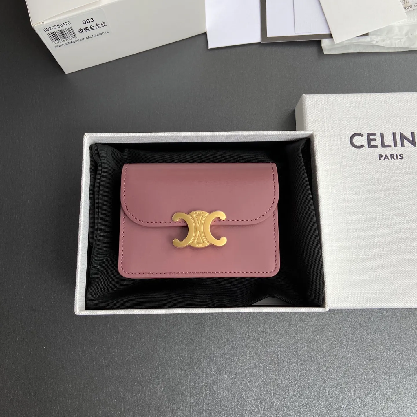 [Special grade pure steel hardware original leather] TRIOMPHE glossy cow leather business card bag/new model No.: 10N 063 FOZ.24VR 062 063 Size: w10.5×h8.5×d3cm Combination picture