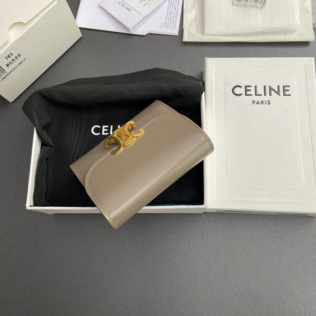 [Special grade pure steel hardware original leather] ¥700 TRIOMPHE bright cow leather wallet/2024 Xiaosai 5 card slots 1 folding coin bag with snap button 1 flat pocket 1 banknote bag No.: 10D782CQH.04LU783 783 pebble full leather Size: w10.5×9×3cm.